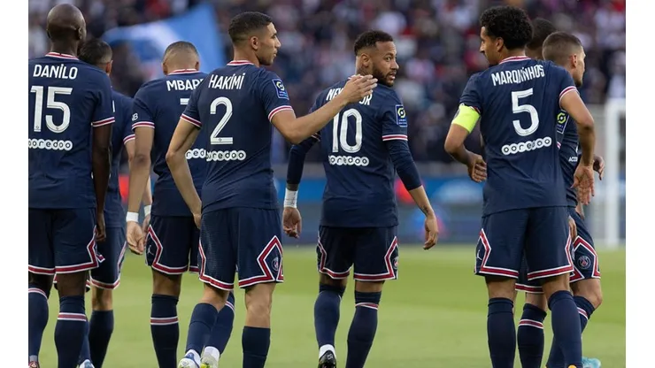 Festejo de gol de PSG.