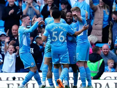 Polémica por la nueva camiseta local de Manchester City que tiene visos rojos