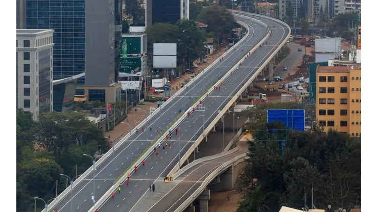 Nairobi estrenó su flamante autopista ¡con un maratón!