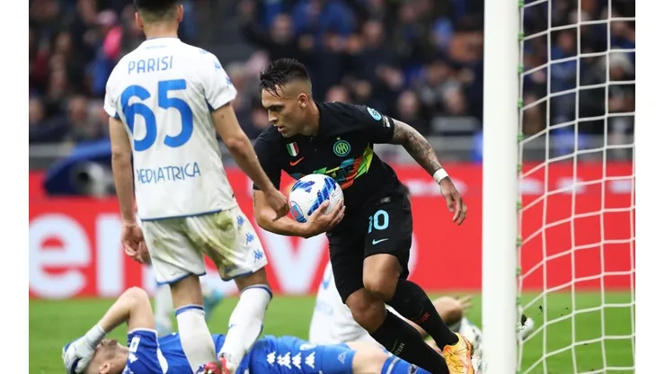 Lautaro Martínez anotó un gol clave para que Inter se vaya al descanso con empate ante Empoli.