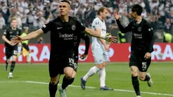 Santos Borré hizo el gol de la clasificación a la final de Europa League.