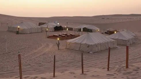 Las villas de aficionados se ubican en el desierto.