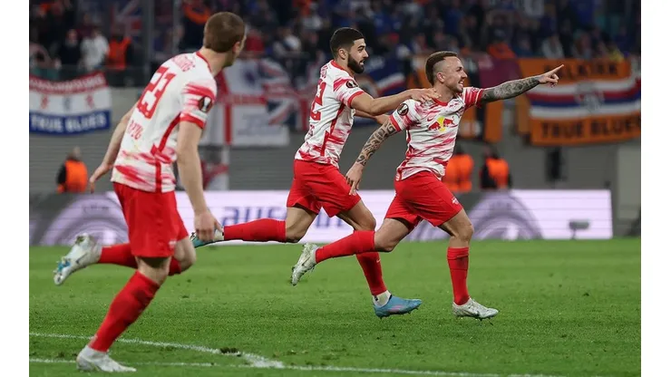 Festejo de gol de Leipzig.