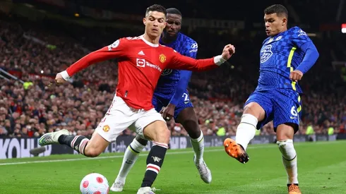 Cristiano Ronaldo, ante Thiago Silva y Rüdiger.