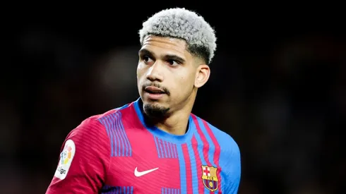 Araújo renovó con Barcelona hace pocos días.