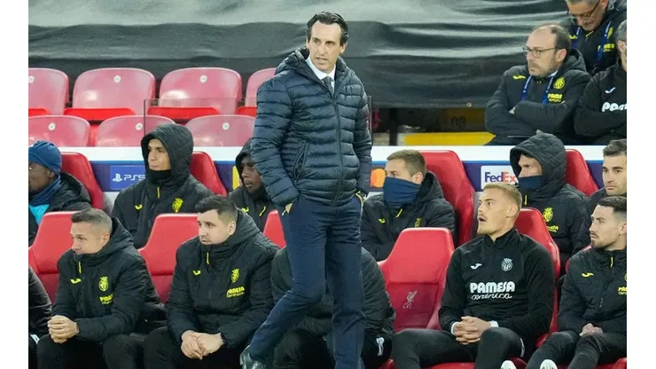 Emery en dirección de Villarreal.