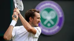 Medvédev no podrá jugar Wimbledon, al igual que todos los tenistas de Rusia y Bielorrusia.