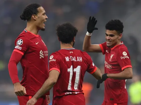 Liverpool pasó por encima a Manchester United y lidera la Premier League