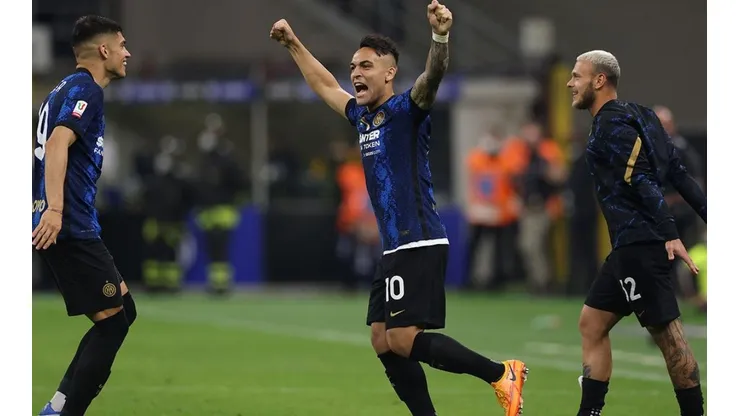 Lautaro Martínez en festejo de gol.