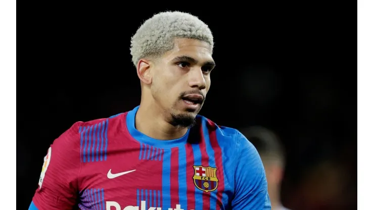 Ronald Araújo renovará su contrato con Barcelona.