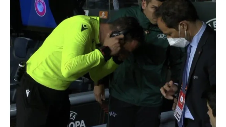 ¿El VAR no funcionó? Polémica en Barcelona
