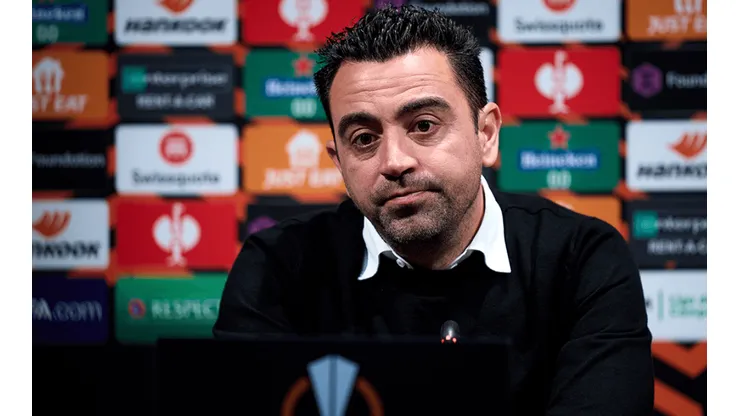 Xavi en conferencia de prensa.