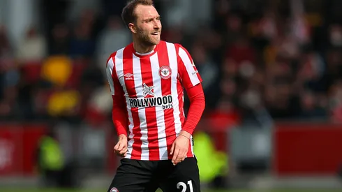 Eriksen en acción con Brentford.