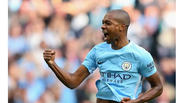 Fernandinho está de salida en Manchester City.