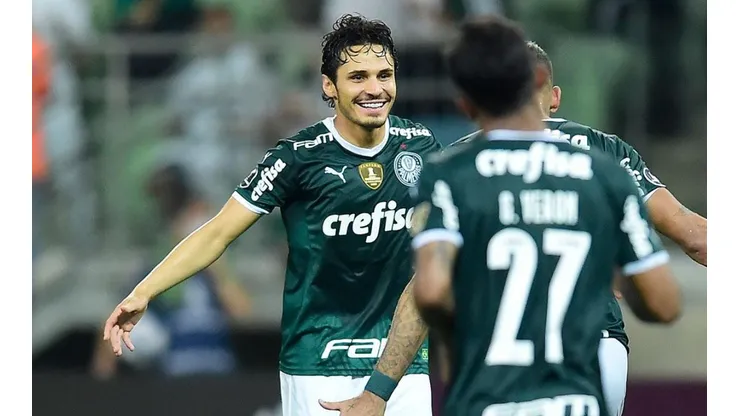 Veiga en festejo de gol con Palmeiras.