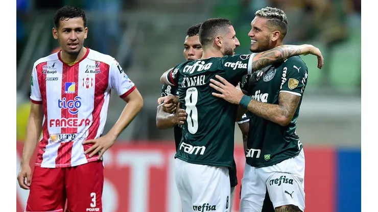 Palmeiras celebra.