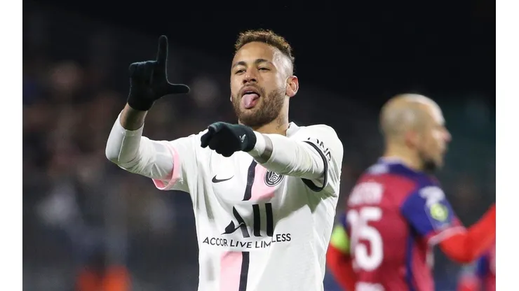 Neymar, en una nueva relación.