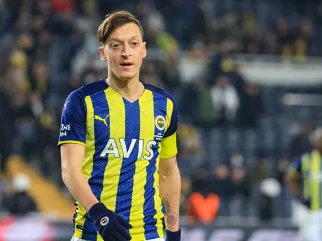 ¿Özil regresa a Inglaterra? El club que quiere rescatarlo de Fenerbahçe