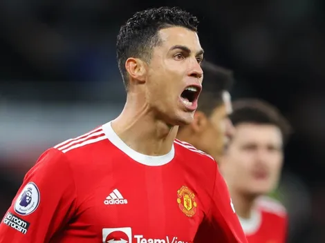 CR7 contesta a las leyendas de la Premier que piden su salida del United