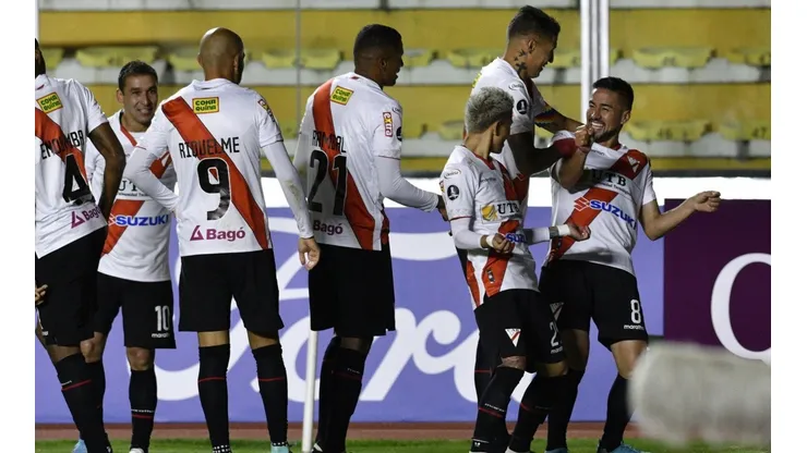 Always Ready en festejo de gol.