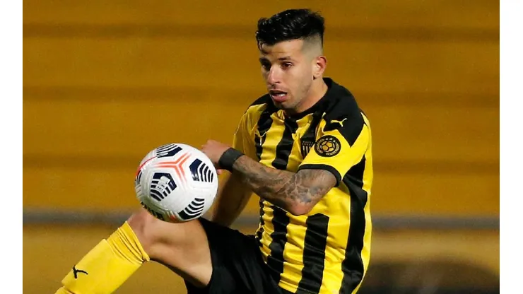 Pablo Ceppelini con Peñarol.