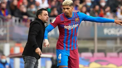 Xavi considera muy importante a Araújo.