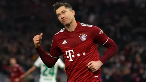 Lewandowski sigue presionando al Bayern y Barcelona está a tiro.