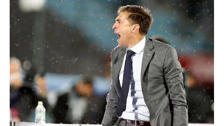 Diego Alonso dirección de Uruguay.