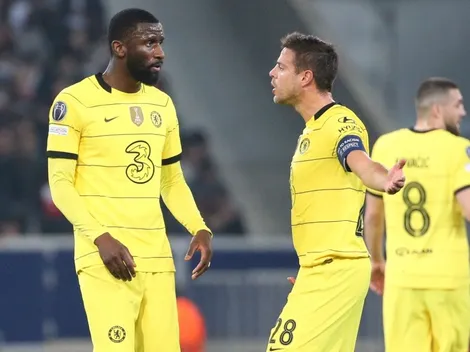 La reunión secreta que acerca a un codiciado defensor a Barcelona