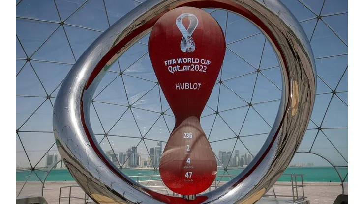 Escultura del Mundial Qatar 2022.