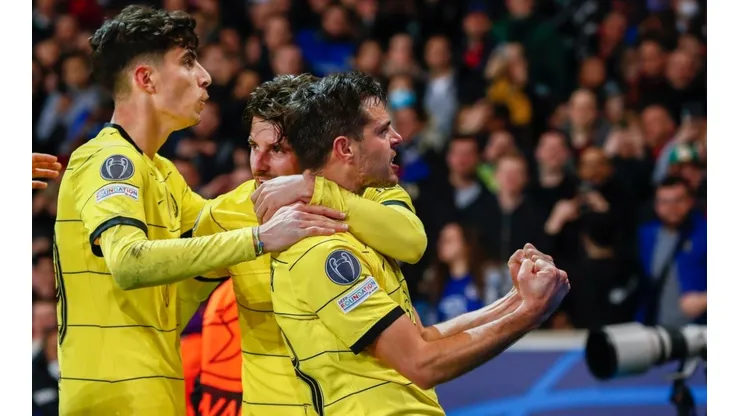 En Barcelona no se olvidan de Azpilicueta.