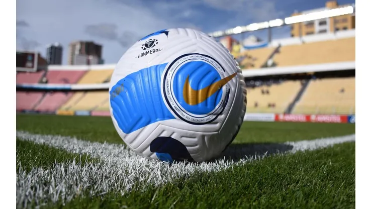 Estadio Hernando Siles, La Paz, Bolivia