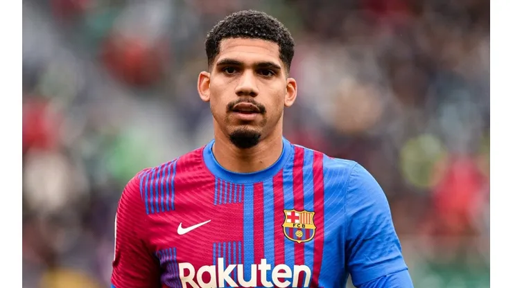 Ronald Araújo todavía no renueva con Barcelona