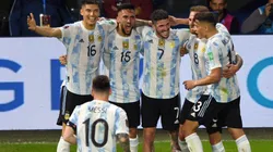 Festejo de gol de Argentina.