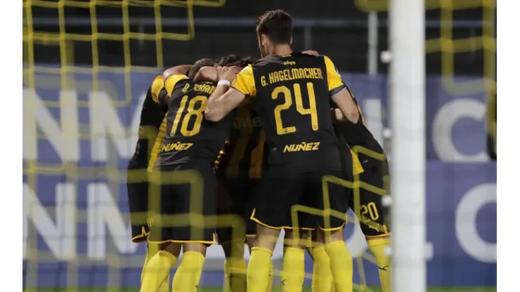 Peñarol en el Campeones del Siglo