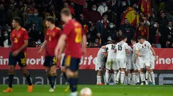 Albania festeja gol.