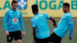 Vinicius y Neymar vuelven a sus clubes.