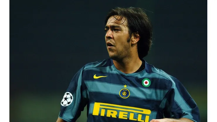 Recoba, en sus mejores años con Inter.