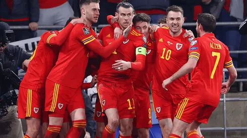 Bale en festejo con Gales.