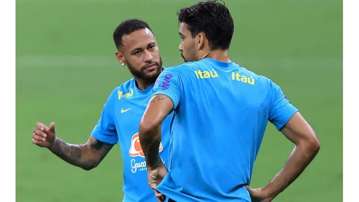 Neymar y Paquetá en entrenamiento de Brasil.