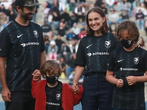 Natalie Portman debutó como la hincha número 1 de su equipo