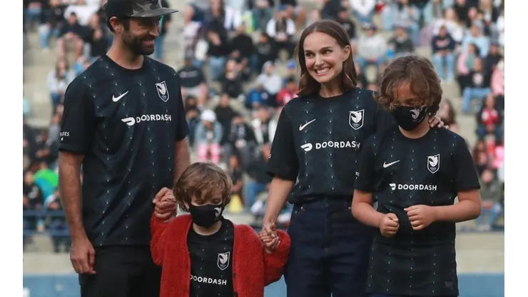 Natalie Portman debutó como la hincha número 1 de su equipo