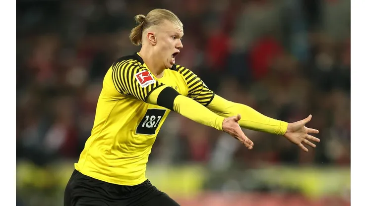 Erling Haaland volvió a la titularidad en Borussia Dortmund.