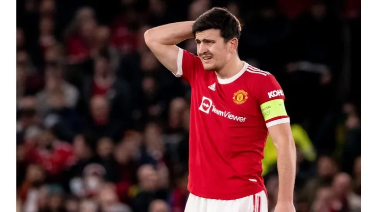 Las críticas contra Maguire hacen que Manchester United le busque reemplazo.