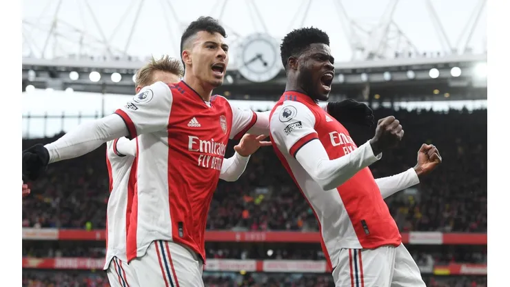 Gol de Thomas Partey en la victoria de Arsenal sobre Leicester
