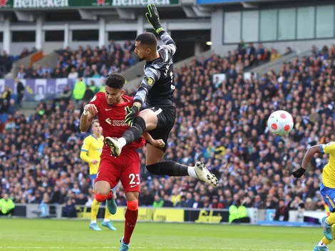 Video: Luis Díaz se llevó un recuerdo tras su segundo gol con Liverpool