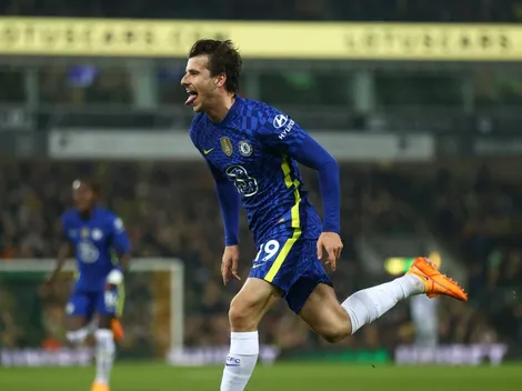 Chelsea venció a Norwich y se acercó a Manchester City