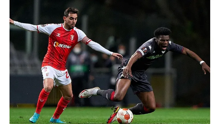 Acción de juego entre Sporting Braga vs Mónaco.