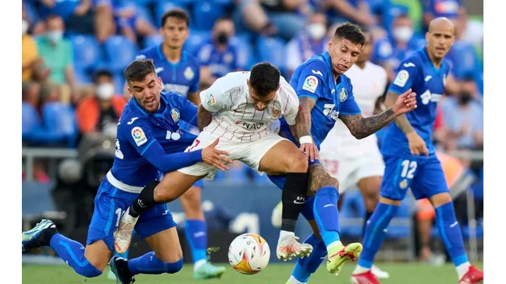 El fútbol uruguayo podría tener un nuevo fichaje récord.