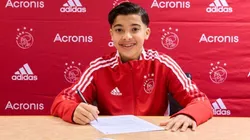 Ajax se quedó con Rayane Bounida.